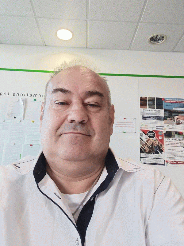 David  57 ans Coudekerque Branche