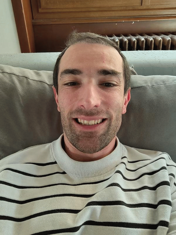 Damien 41 ans Charnat