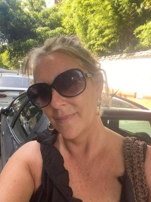 Roseline 41 ans Saint Christophe