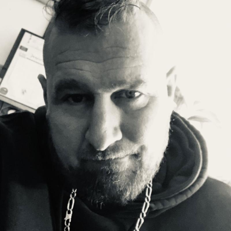 Loran  44 ans Bédoin