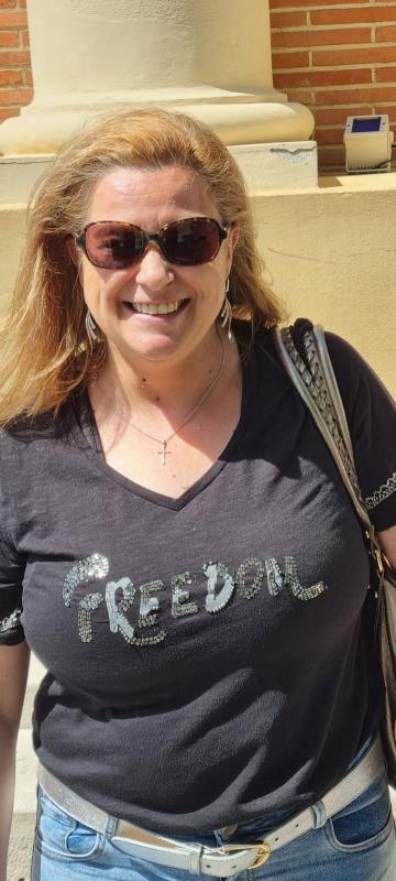 Carine  46 ans Rabastens