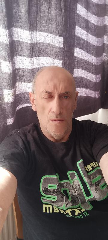 Michael 65 ans Douai