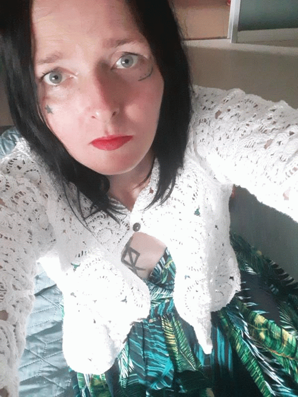 Laura Grard 32 ans Hesdin