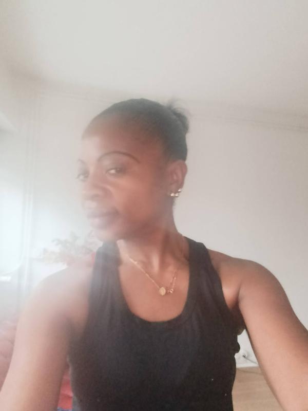 Julie 53 ans paris 13eme arrondissement