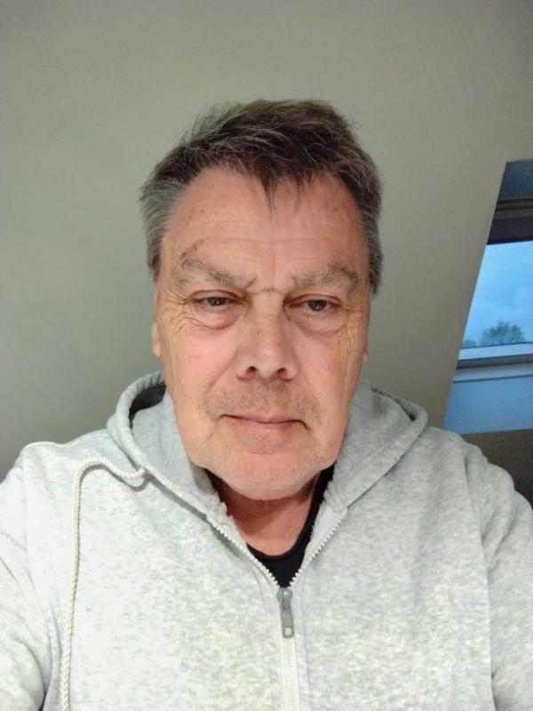 jeannot 69 ans Camoël