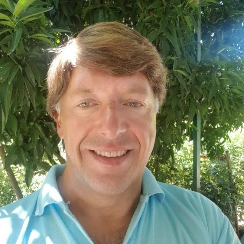 olivier 49 ans Magny les Hameaux