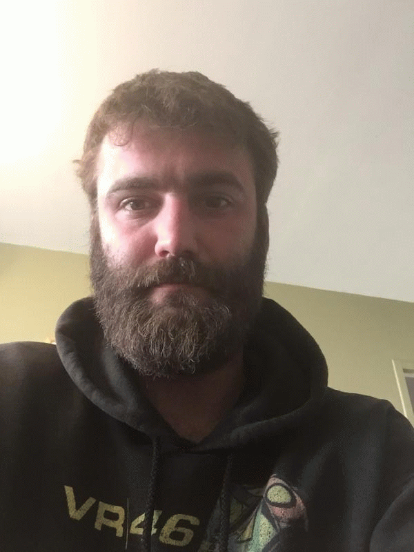 Anthony  29 ans Versonnex