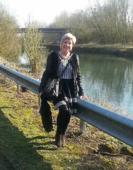 babette 64 ans Avion