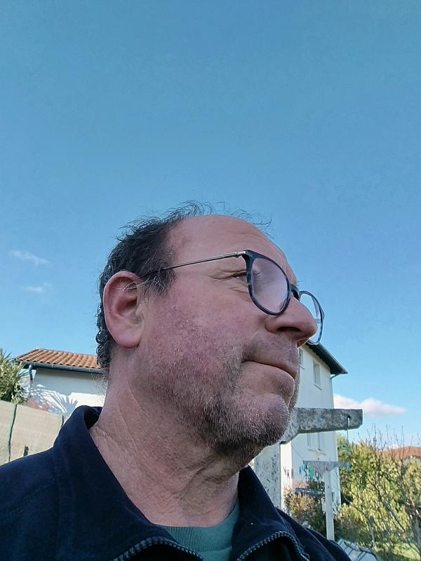 Franck  59 ans Lahonce