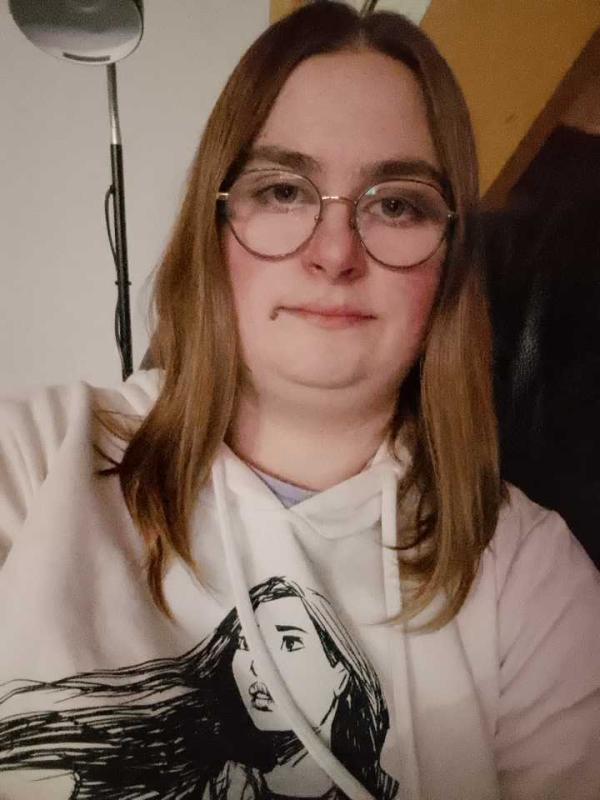 Coralie 24 ans Raillencourt Sainte Olle