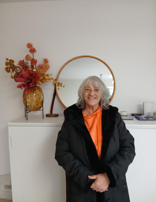 Corinne 66 ans Châlons en Champagne