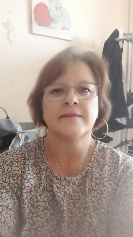 Elisabeth  65 ans Limoges