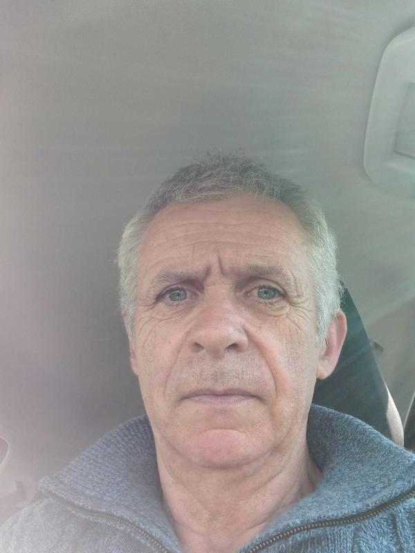 Thierry  61 ans Gurgy