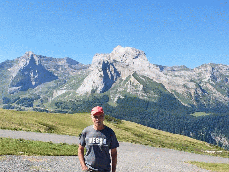 boris 69 ans Le Rochereau