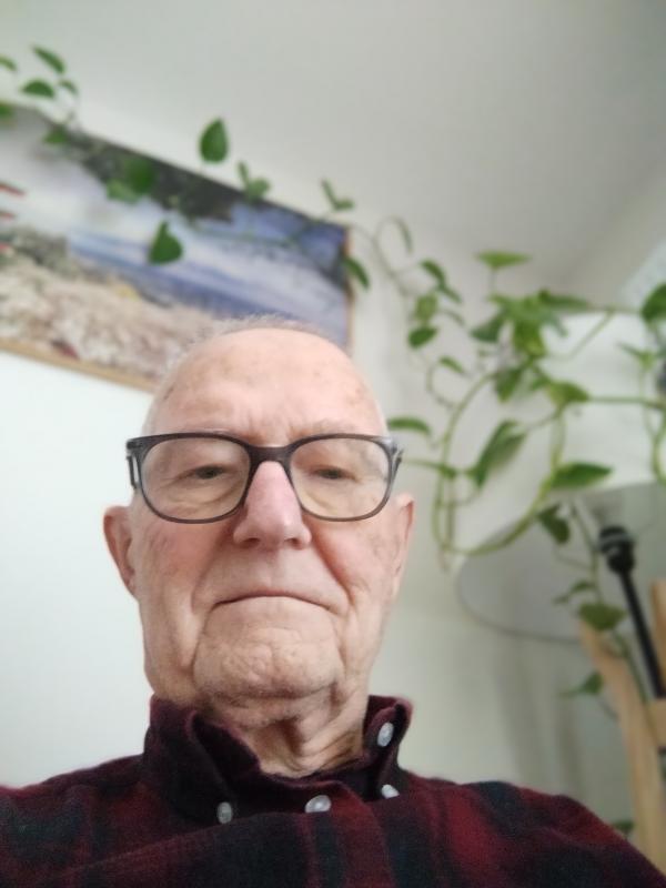Maurice  82 ans Hurigny