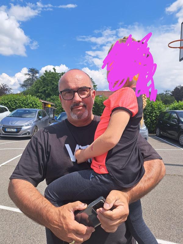 Jaja  58 ans Chambéry