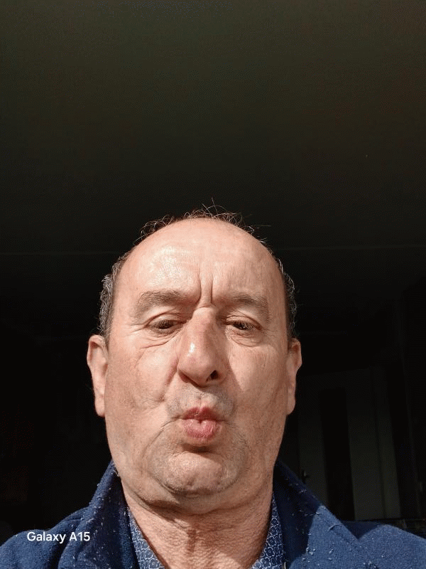 Richard  58 ans Clermont Ferrand