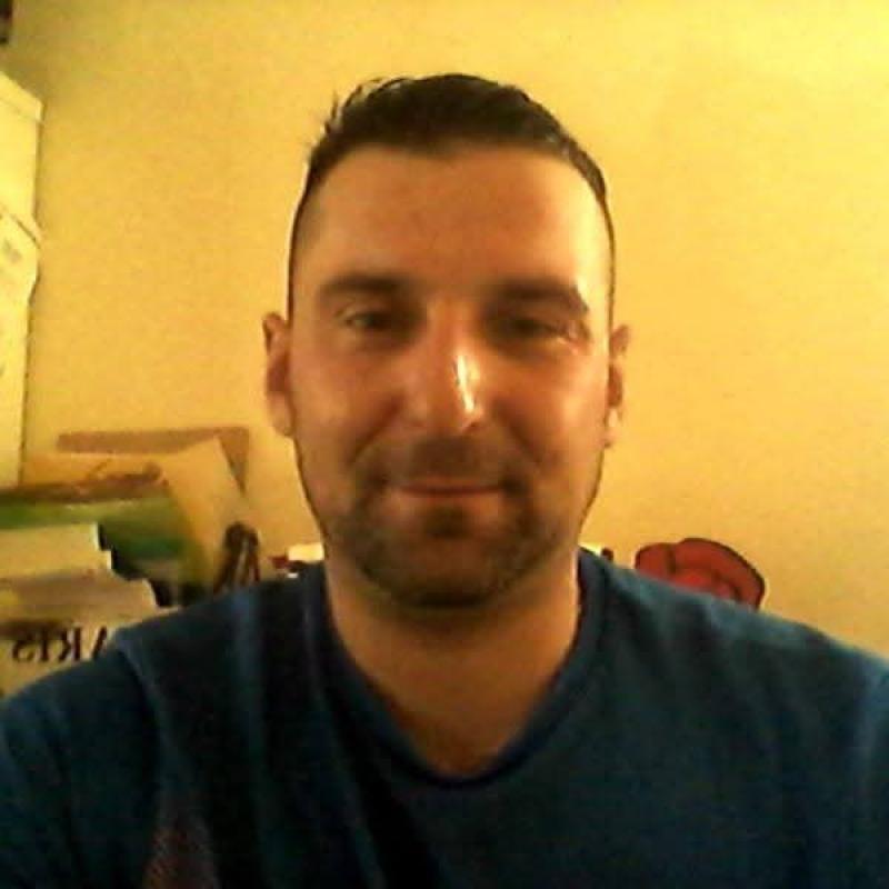 Brahim 42 ans Bully les Mines