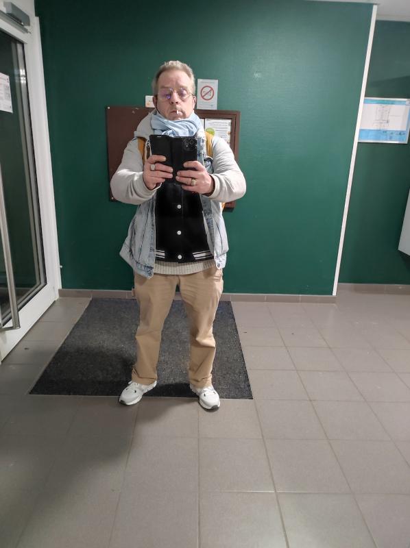 Arnaud 57 ans Pontailler sur Saône