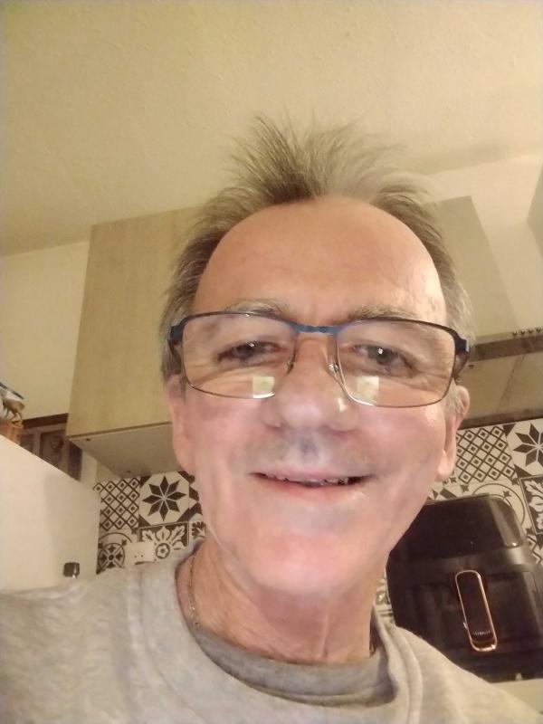 Christophe 56 ans Brignoles