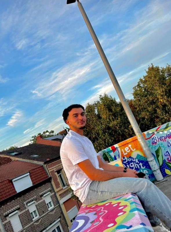 Ilyas lmalki 24 ans Brest