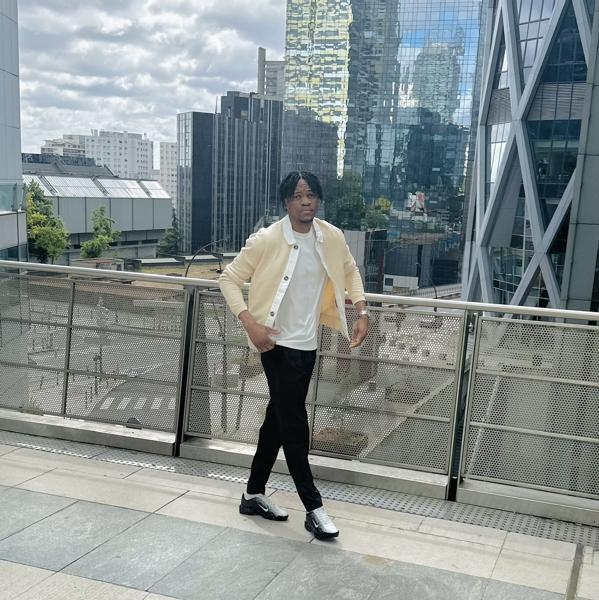 Yaun 30 ans paris 15eme arrondissement