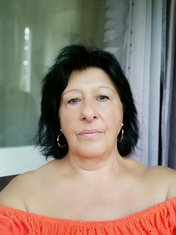 josie 69 ans Lormont