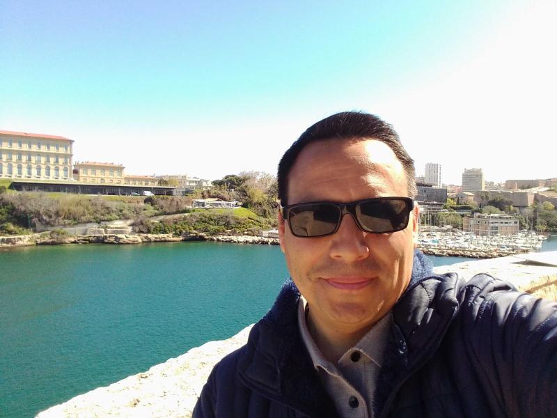 Luis 45 ans Grenoble