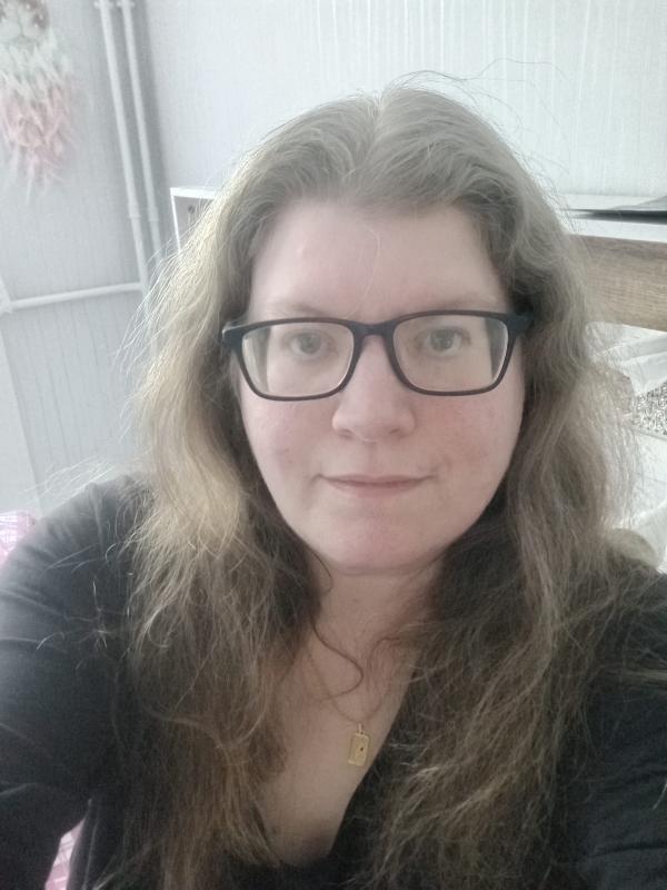 Rose 46 ans Caouënnec Lanvézéac