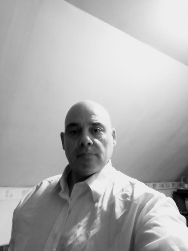 jose 54 ans Besançon