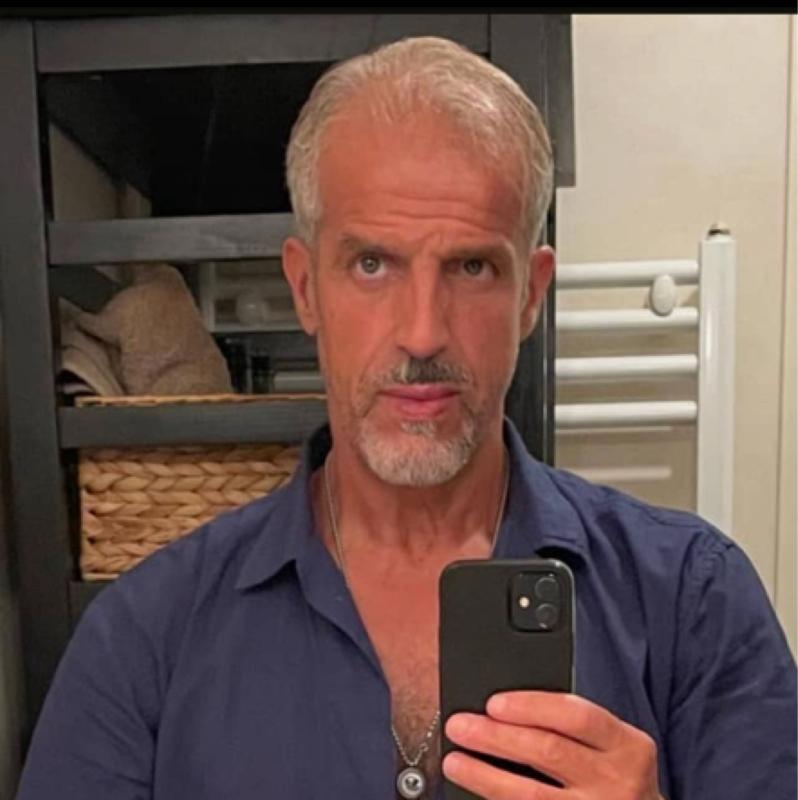 karim 47 ans Toulouse