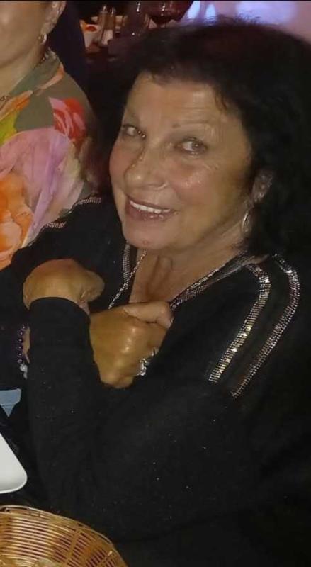 Anne 71 ans marseille 8eme arrondisse