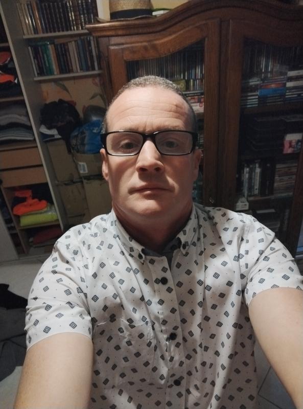 Jeje  53 ans Saint Ay