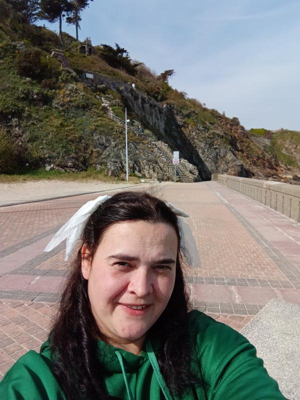 Cciinnddyy  35 ans Donville les Bains