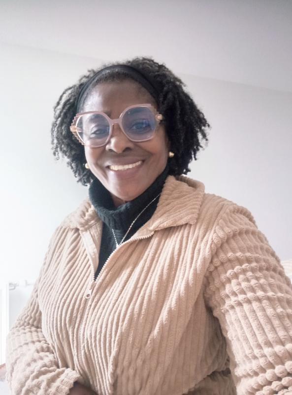 Claire  61 ans Toulouse