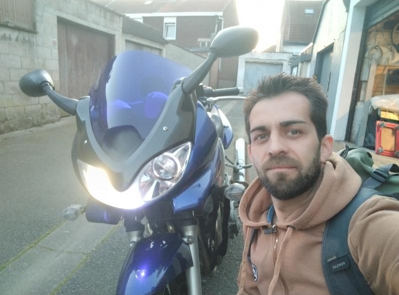 john 36 ans Marquette lez Lille