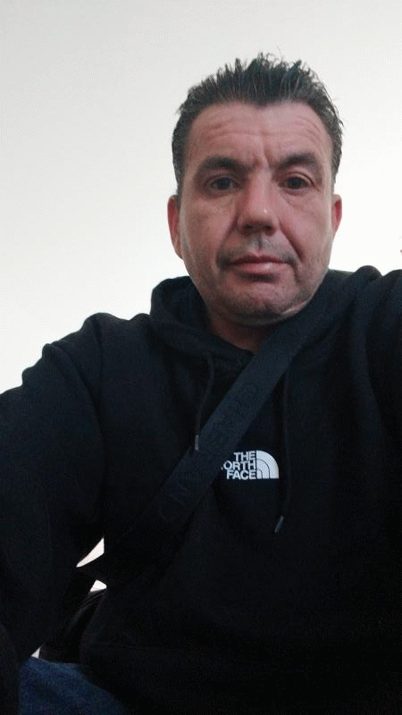 Alexandre 42 ans Nieppe