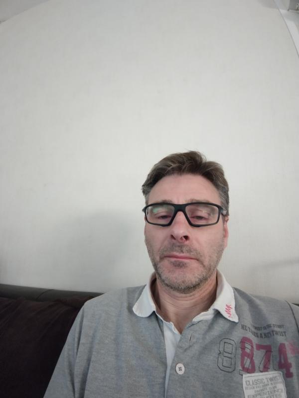 Philippe  53 ans Dinan