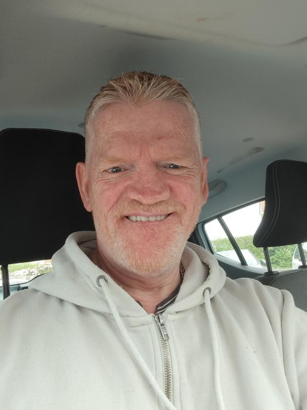 Davy 53 ans Saint Lô