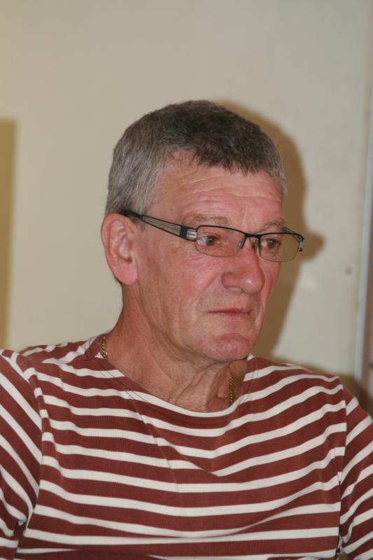 jack 71 ans Saint Gouéno