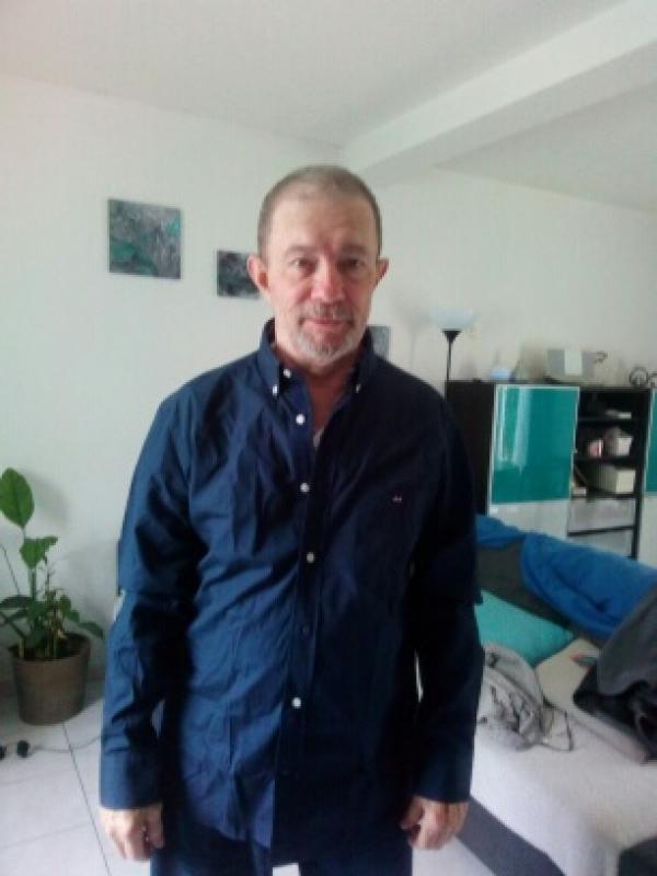 chris-tian 63 ans Crolles