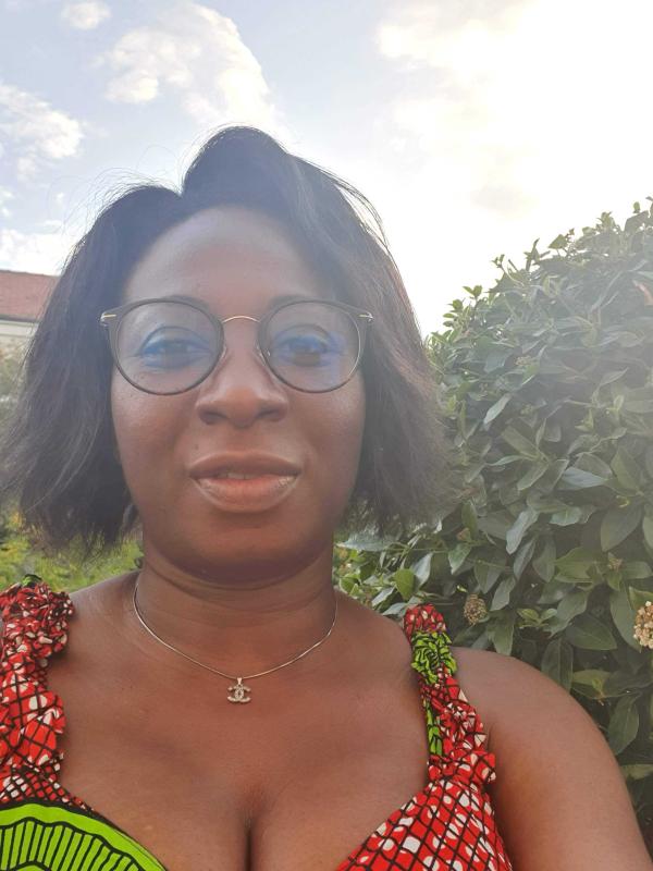 Marie 49 ans Étampes