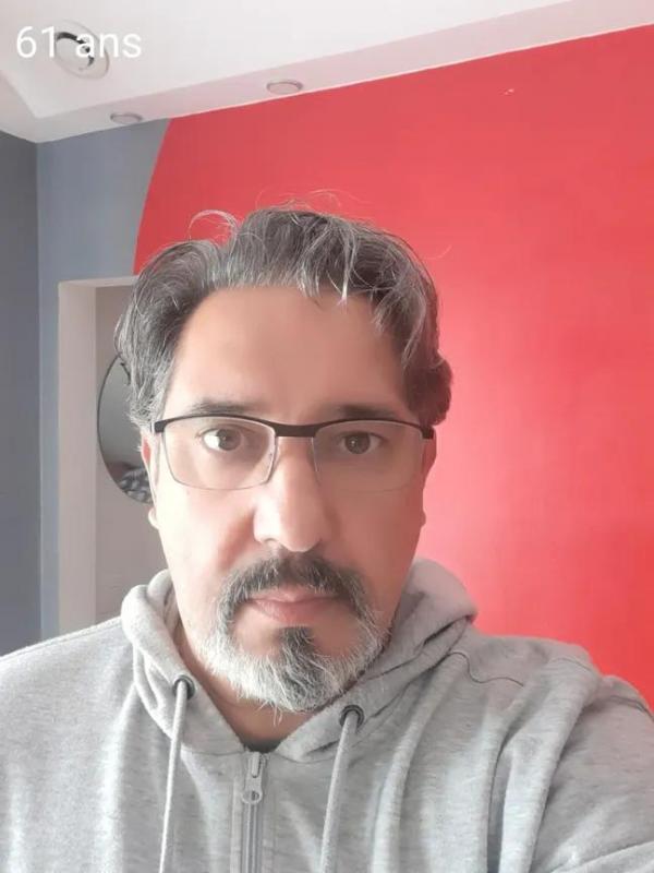 Toni 62 ans Boissy Saint Léger