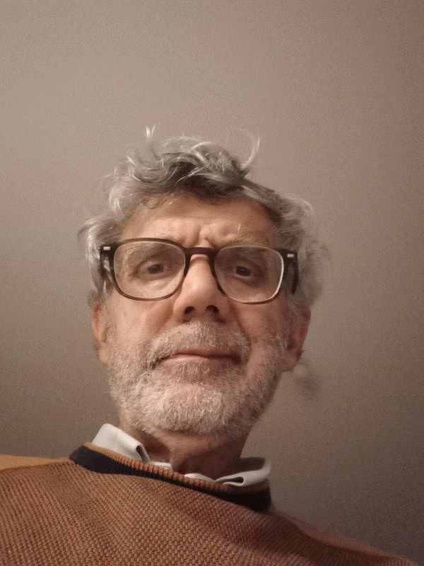 Bernard  61 ans Rezé