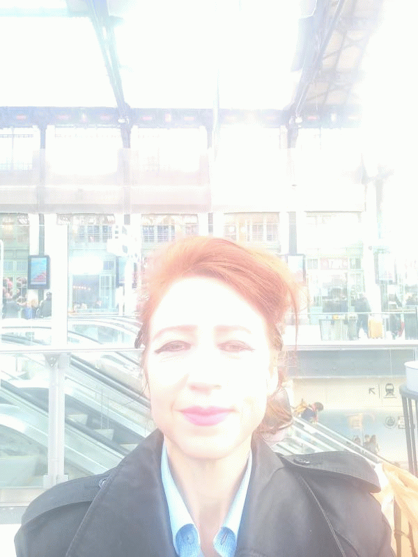 Delphine  48 ans paris 17eme arrondissement
