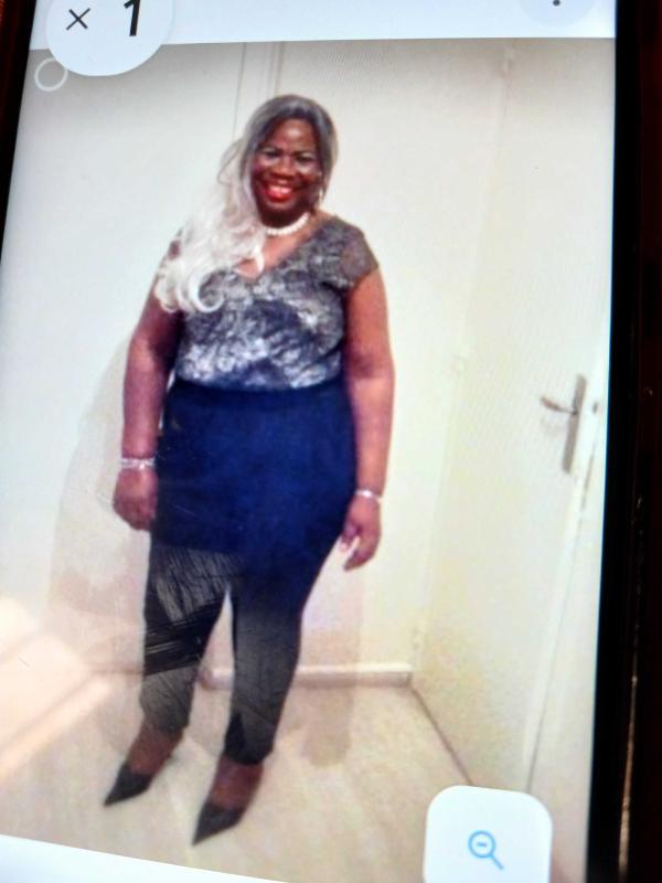 Marie-France  65 ans Saint Brice de Landelles