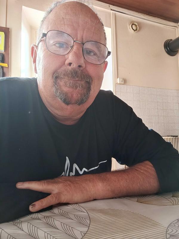 Franck 62 ans Vézeronce Curtin
