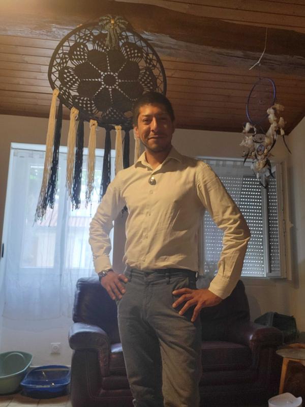 youekele 36 ans Aubiet