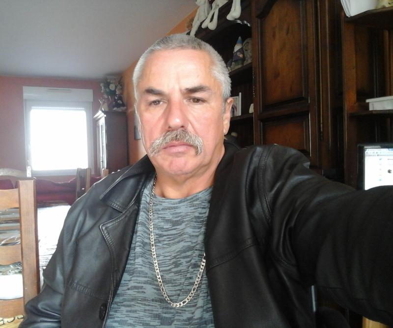 michel 63 ans Saint Quentin