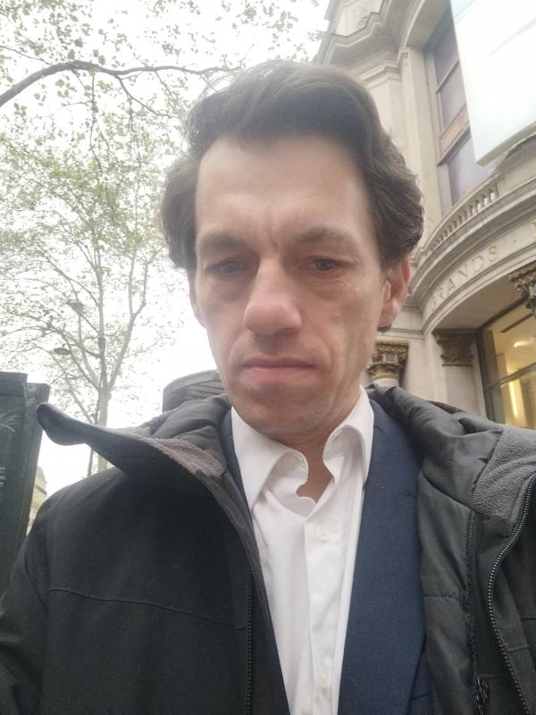 Vincent 41 ans Les Mureaux